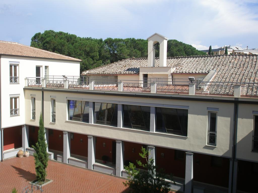 Convento Cappuccini Casa S. Paolo Hotel Viterbo Bagian luar foto